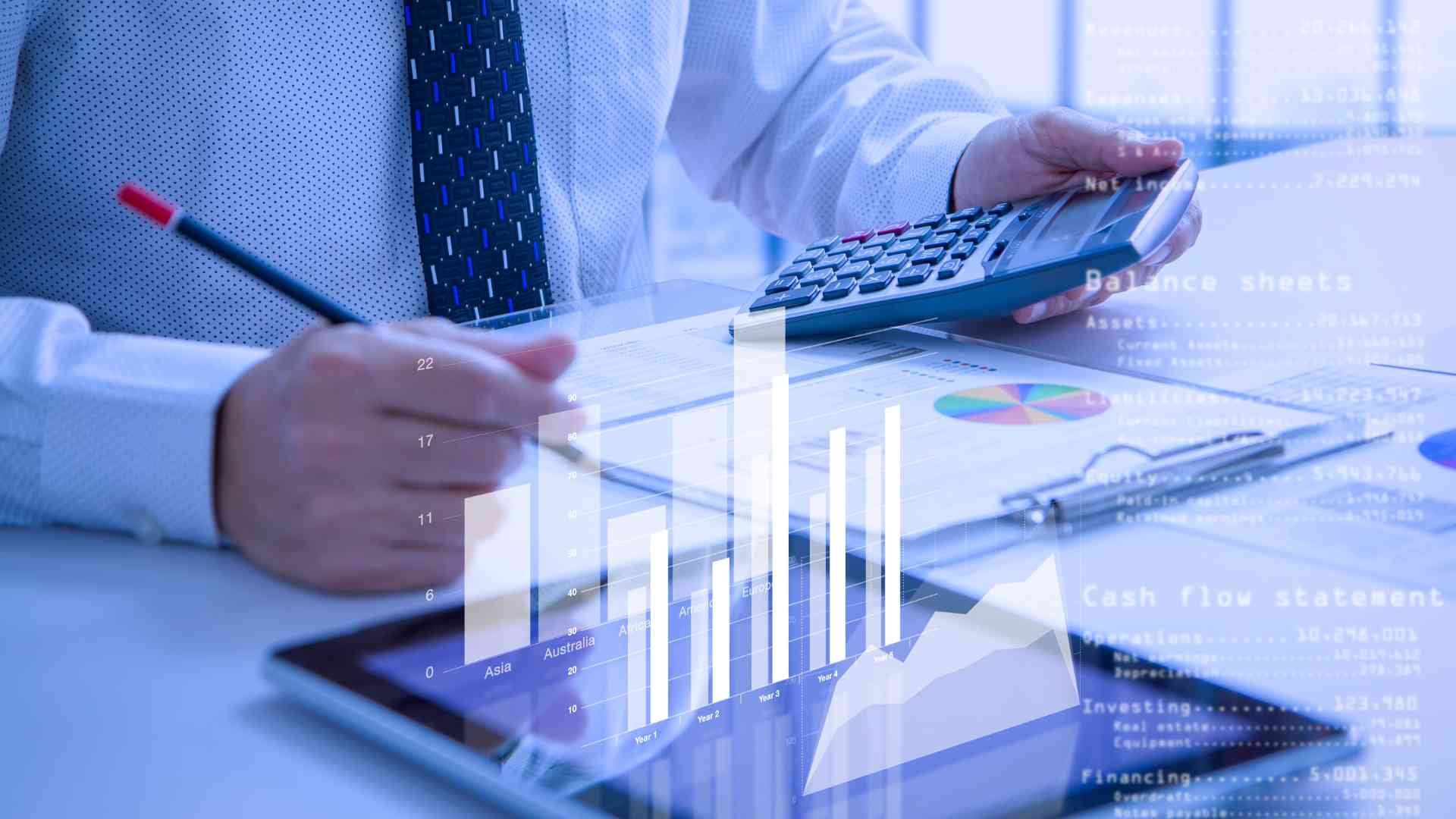 How Can Canadian Businesses Manage Tax and Cash Flow?